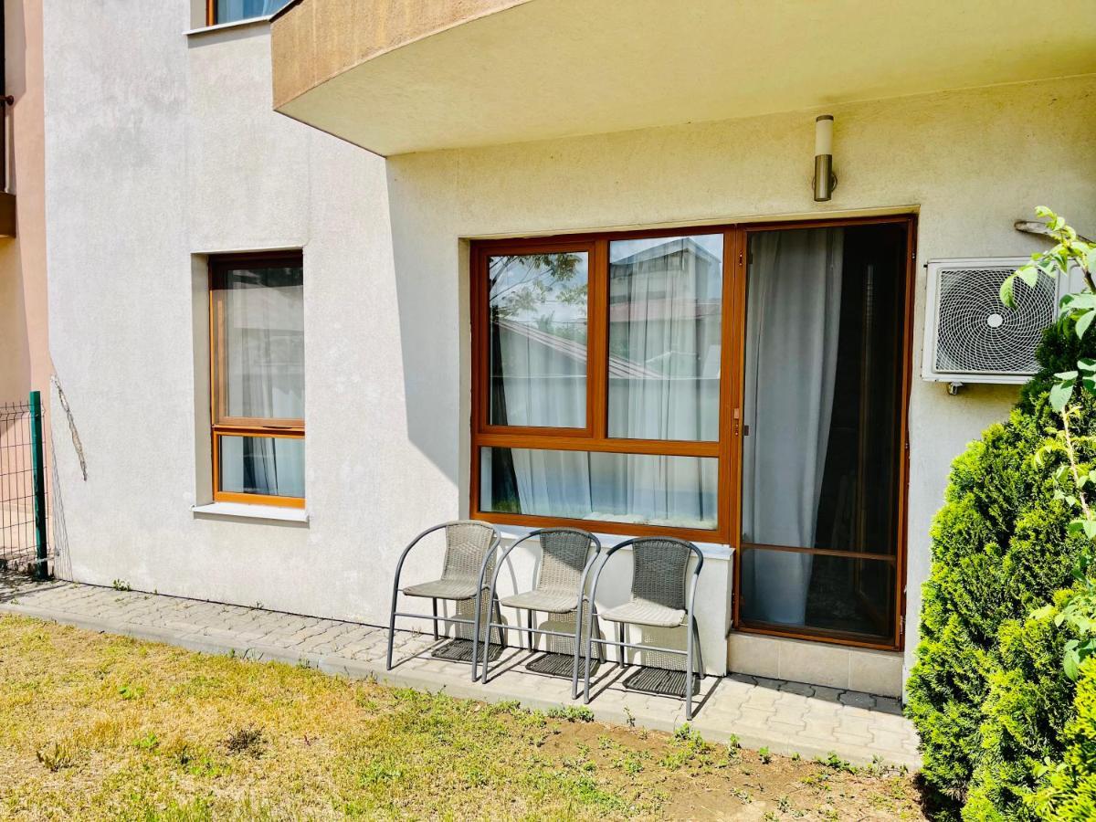 Apartament Rose Garden Apartman Bukarest Kültér fotó